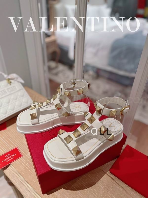 Valentino Women's Shoes 102